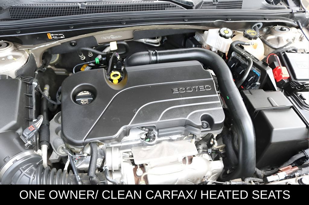 Used 2025 Chevrolet Malibu LT FWD image 10