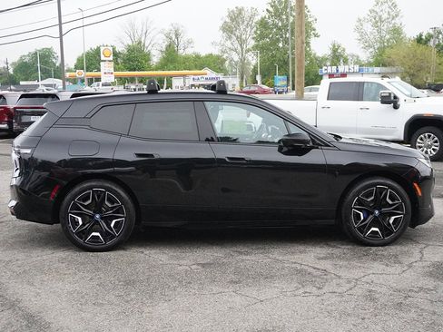 Used 2024 BMW iX xDrive50 w/ Premium Package image 23