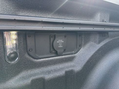 New 2026 RAM 1500 4x4 Crew Cab image 15