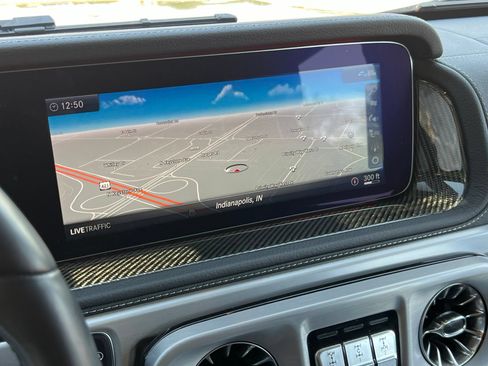 Used 2022 Mercedes-Benz G 550 image 27