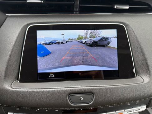Used 2023 Cadillac XT4 Premium Luxury AWD/4WD image 22