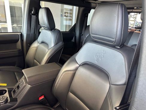 Certified 2025 Ford Bronco Badlands image 23