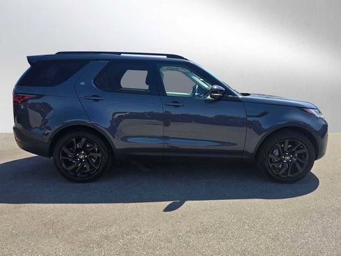 Used 2025 Land Rover Discovery S AWD/4WD image 6