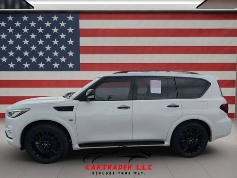 Used 2019 INFINITI QX80 Luxe w/ 22" Wheel Package AWD/4WD image 2
