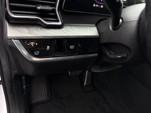 Used 2023 Kia Sportage X-Pro AWD/4WD image 19