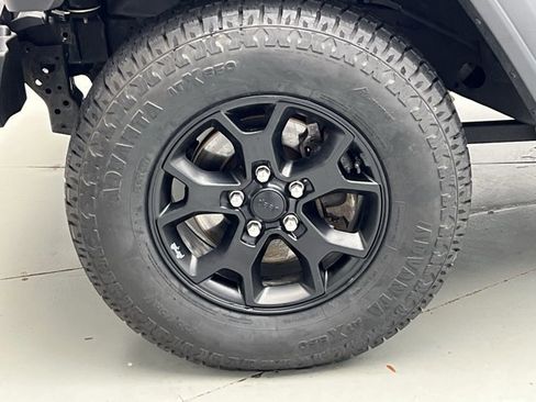 Used 2021 Jeep Wrangler Unlimited Sport AWD/4WD image 19