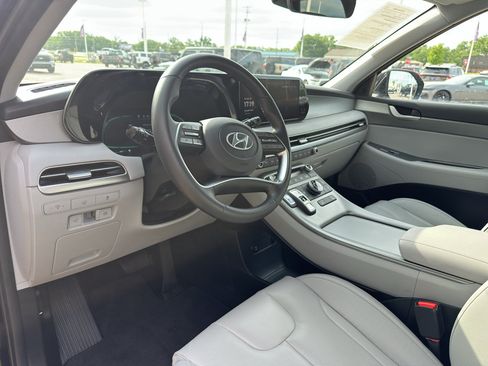 Used 2025 Hyundai Palisade SEL AWD/4WD image 12