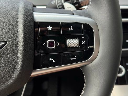 New 2026 Genesis GV70 2.5T Select image 30