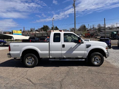 Used 2008 Ford F250 XLT image 9