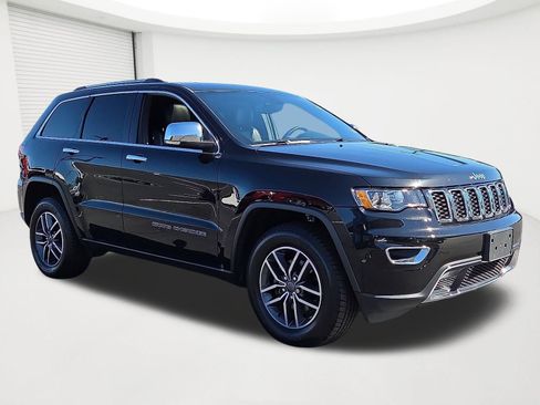 Used 2019 Jeep Grand Cherokee Limited image 3