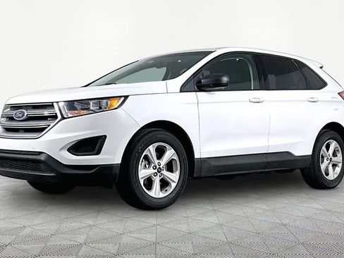 Used 2017 Ford Edge SE FWD image 1