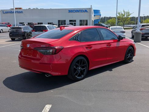 Used 2025 Honda Civic Sport image 3