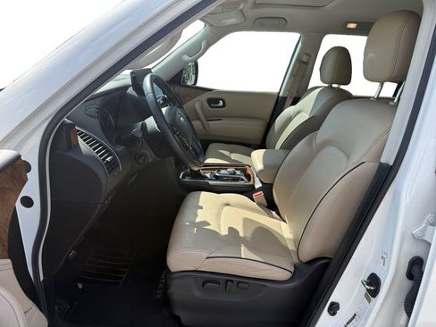 Used 2023 Nissan Armada SL w/ Cargo Package AWD/4WD image 10