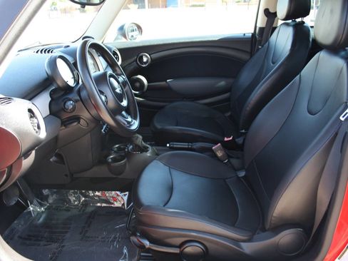 Used 2011 MINI Cooper Hardtop FWD image 10