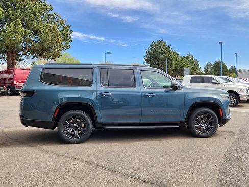 New 2026 Jeep Grand Wagoneer L Limited AWD/4WD image 2