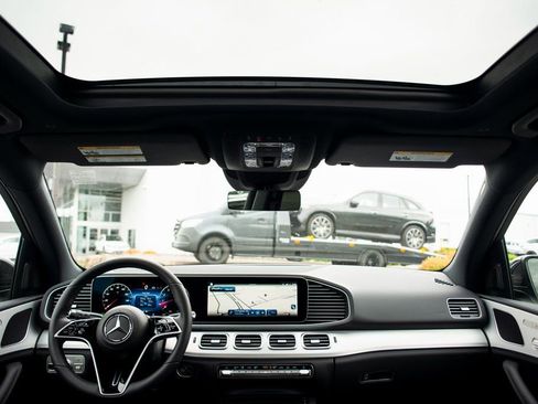 Certified 2025 Mercedes-Benz GLE 350 4MATIC image 29