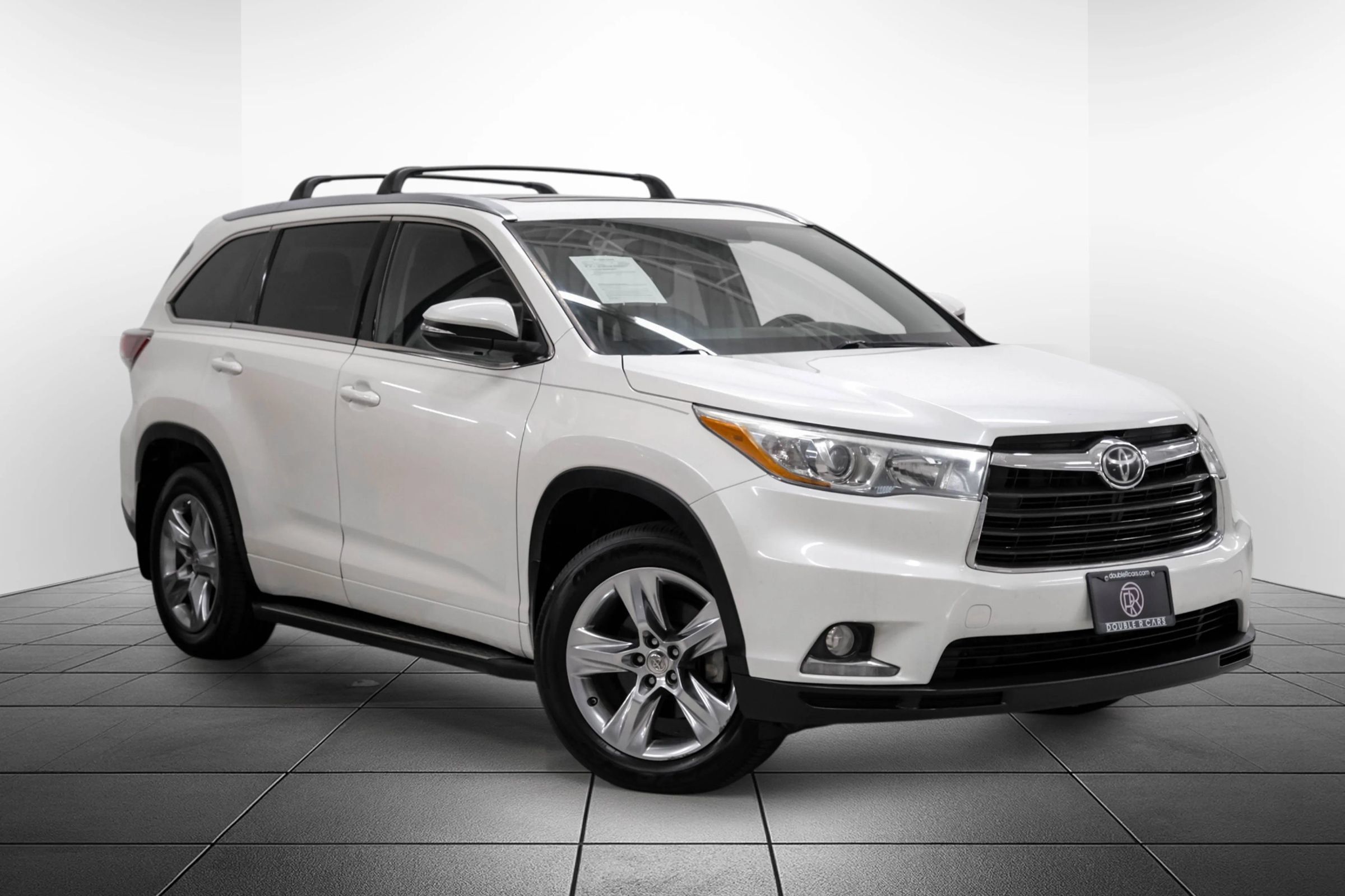 Used 2014 Toyota Highlander Limited Platinum AWD/4WD image 7