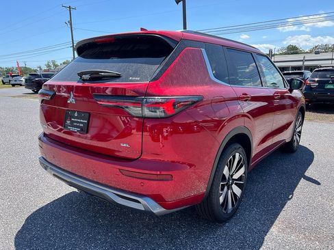 New 2026 Mitsubishi Outlander SEL AWD/4WD image 10