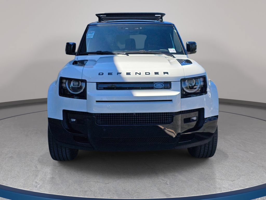New 2026 Land Rover Defender 110 X-Dynamic SE AWD/4WD image 2