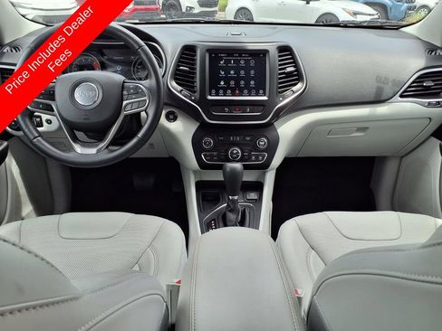 Used 2021 Jeep Cherokee Latitude Lux w/ Sun & Sound Group FWD image 16