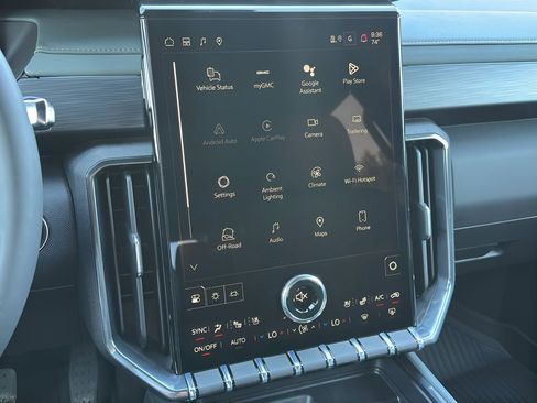 New 2026 GMC Acadia AT4 w/ Luxury Package AWD/4WD image 17