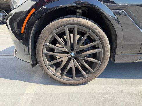 Used 2023 BMW X6 M50i w/ Executive Package image 5