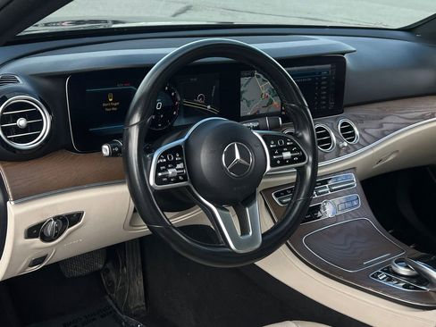 Used 2019 Mercedes-Benz E 300 image 23