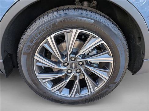 New 2026 Lincoln Aviator 2WD image 9