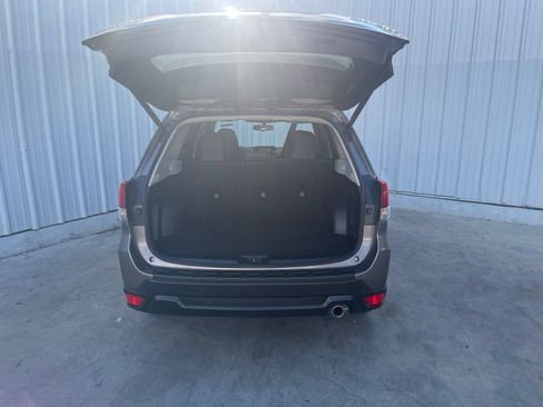 Used 2024 Subaru Forester Limited AWD/4WD image 8