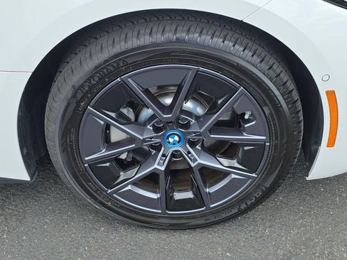 Used 2023 BMW i4 eDrive40 w/ Premium Package RWD image 46