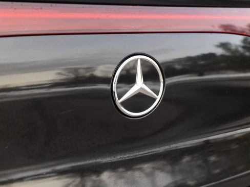 Certified 2023 Mercedes-Benz EQE 350+ 4MATIC SUV image 15