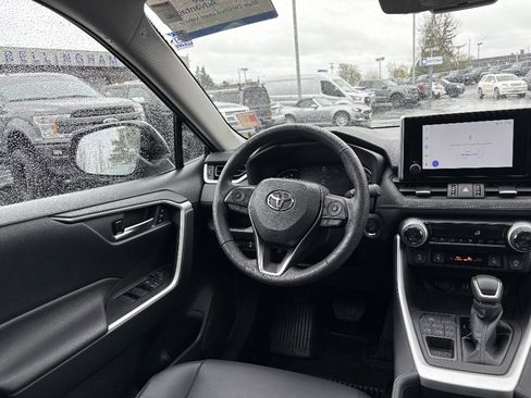 Used 2025 Toyota RAV4 XLE Premium w/ Weather Package AWD/4WD image 25