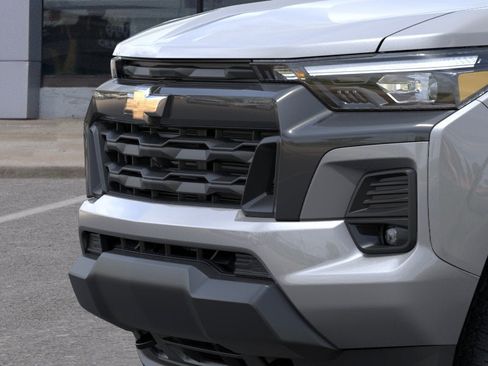 New 2026 Chevrolet Colorado LT w/ LT Convenience Package AWD/4WD image 13