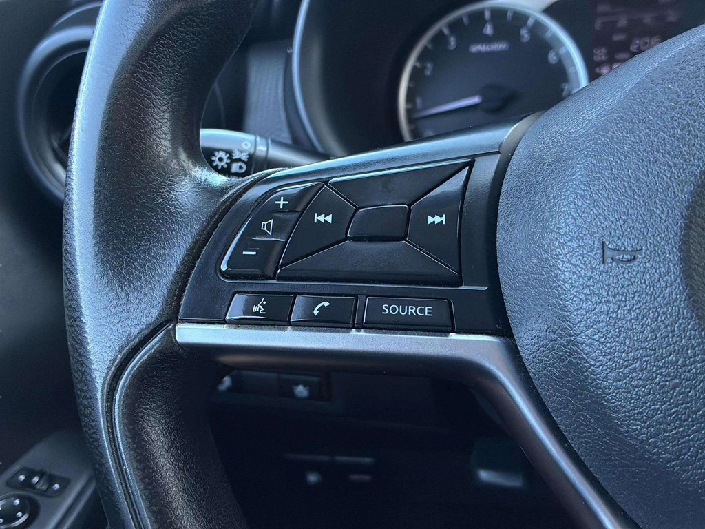 Used 2022 Nissan Kicks S FWD image 15