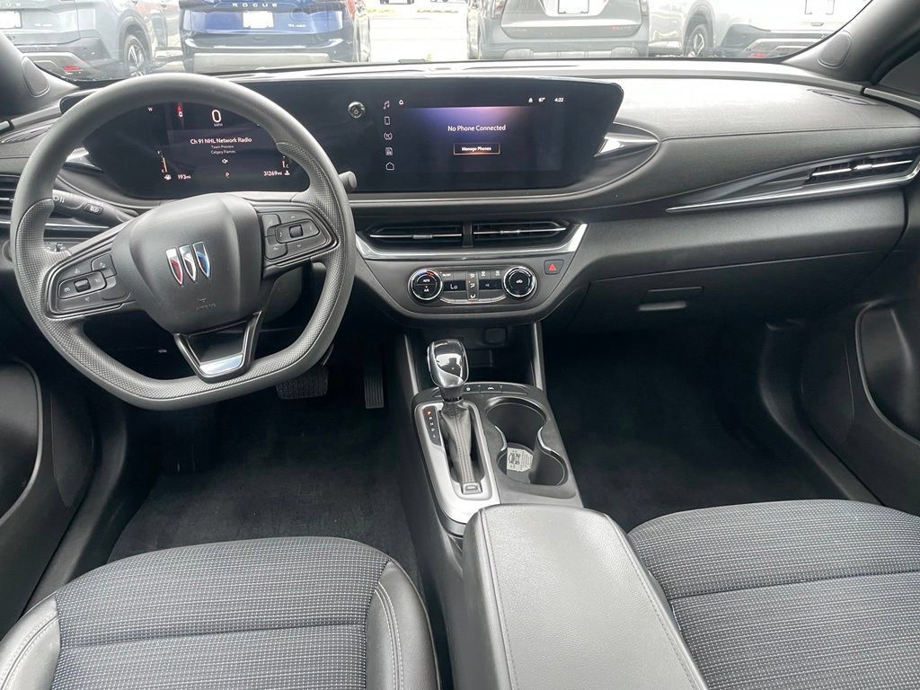 Used 2024 Buick Envista Preferred w/ Advanced Safety Package FWD image 11