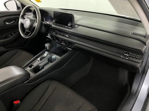 Certified 2024 Honda Accord EX image 26