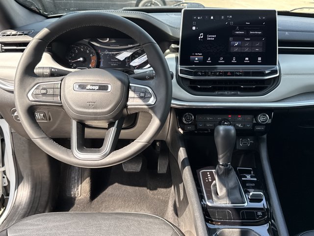 Used 2023 Jeep Compass Limited AWD/4WD image 12
