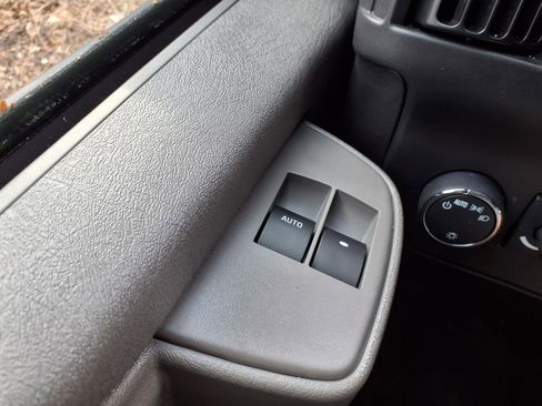 New 2025 GMC Savana 3500 w/ Power Convenience Package image 12