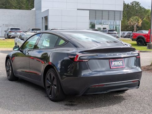 Used 2025 Tesla Model 3 Long Range image 8