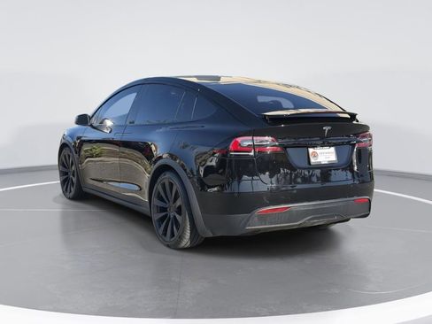 Used 2022 Tesla Model X Plaid image 5