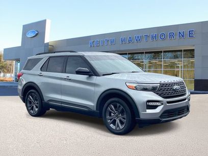 Certified 2023 Ford Explorer XLT w/ Equipment Group 202A