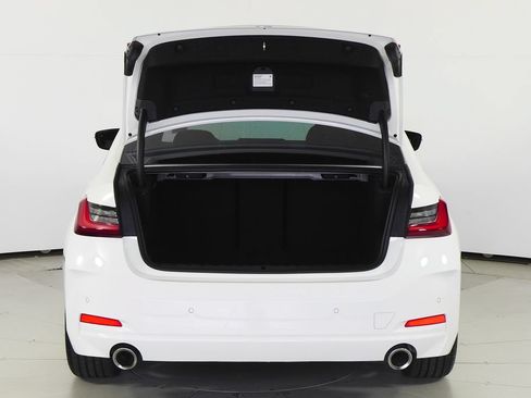 Used 2023 BMW 330i Sedan w/ Driving Assistance Package RWD image 10