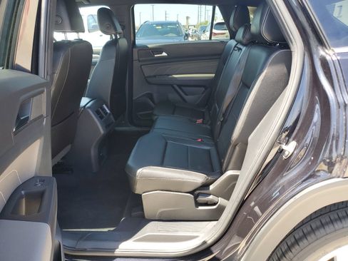 Used 2023 Volkswagen Atlas Cross Sport SE FWD image 26