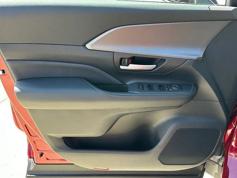 New 2026 Toyota Grand Highlander AWD Hybrid image 9