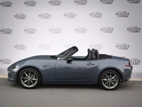 Certified 2021 MAZDA MX-5 Miata Grand Touring RWD image 2
