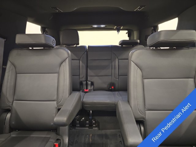 Used 2024 Chevrolet Tahoe Z71 w/ Luxury Package AWD/4WD image 25