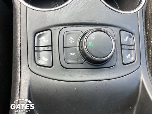 Used 2023 GMC Terrain SLE w/ Driver Convenience Package FWD image 19