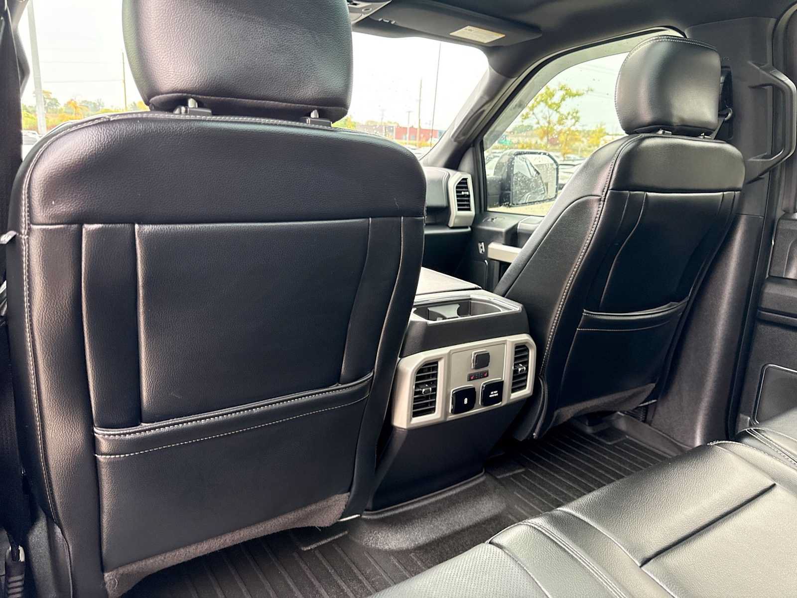 Certified 2018 Ford F150 Lariat w/ Equipment Group 502A Luxury AWD/4WD image 18