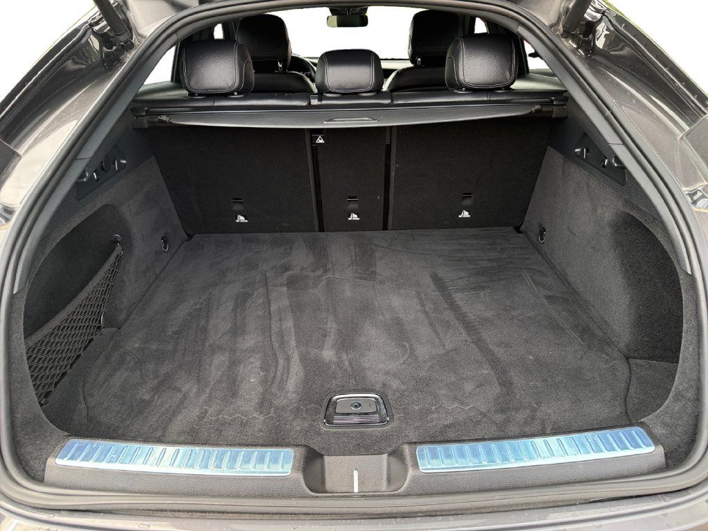 Used 2023 Mercedes-Benz GLC 300 4MATIC Coupe image 27