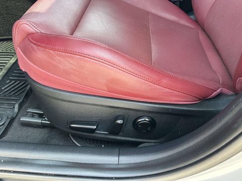 Used 2022 Kia Stinger GT-Line w/ Sun & Sound Package RWD image 17